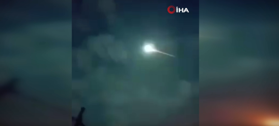 Meksikada gecəni işıqlandıran meteorit belə görüntüləndi - VİDEO