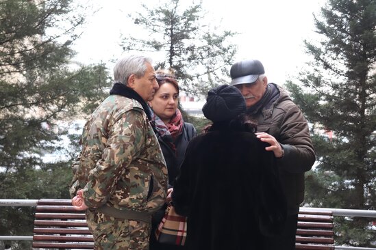 Xalq artisti Ramiz Novruzun son mənzilə yola salınır-FOTOLAR-YENİLƏNİR