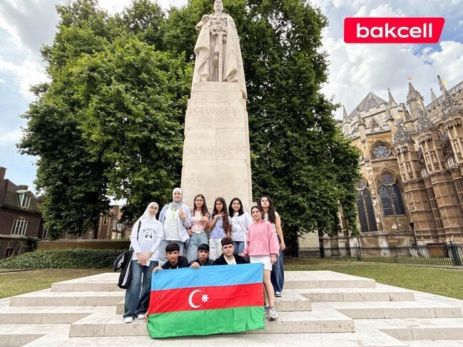 Bakcell"in dəstəyi ilə "YAŞAT" yay məktəbi Londonda