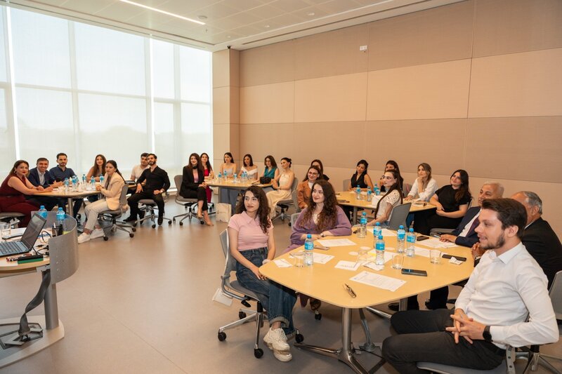 Azərbaycan milli mətbuatının 150 illiyi ilə əlaqədar keçirilən seminarlar yekunlaşıb