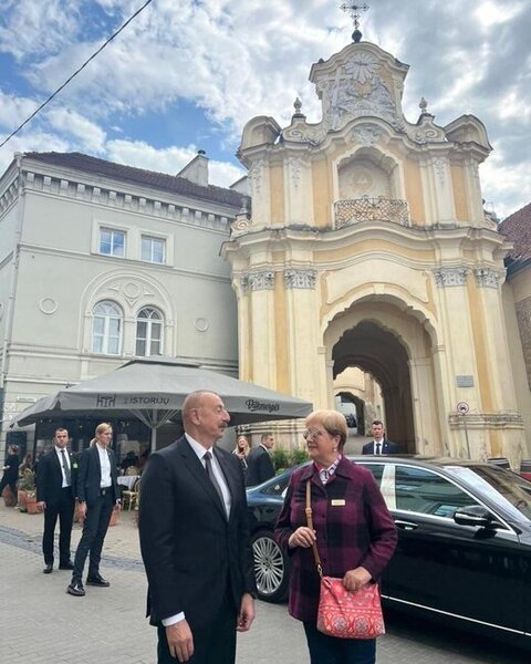 Mehriban Əliyeva Litvadan paylaşım etdi - FOTOLAR