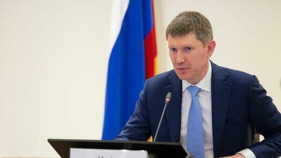 Rus nazir çıxışa başladı: 5 ölkə salonu tərk etdi