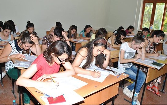 Diqqət: Məktəblərdə 10-11-ci siniflər ləğv olunacaqmı? - RƏSMİ