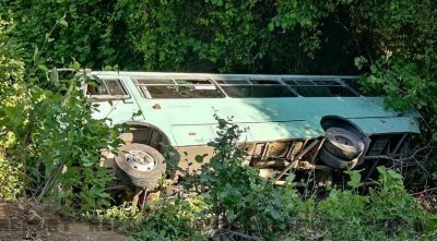 Şəkidə qəzaya düşən məktəblilərin ekskursiyaya getmələrinə kim icazə verib?