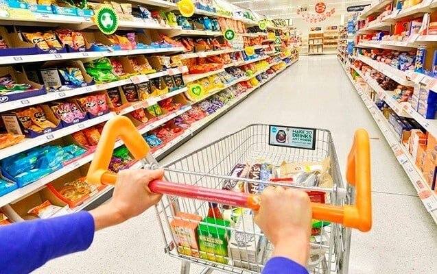 Eyni məhsul müxtəlif marketlərdə fərqli qiymətə: Qanun nə deyir? - AÇIQLAMA