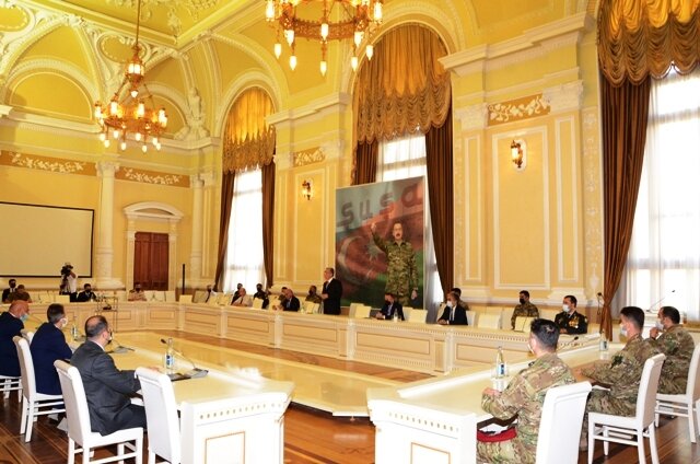 Bakı Şəhər İcra Hakimiyyətində dəyirmi masa keçirilib