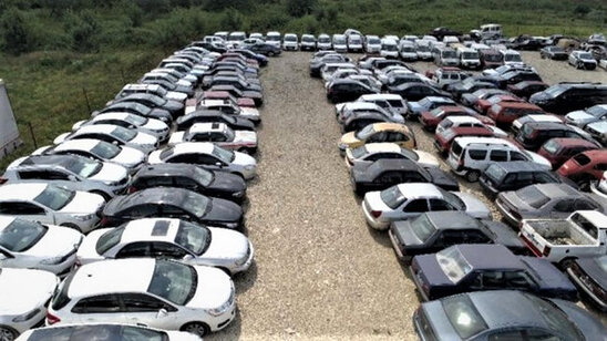 Türkiyədə bu maşınlar yarı qiymətə satılır - VİDEO