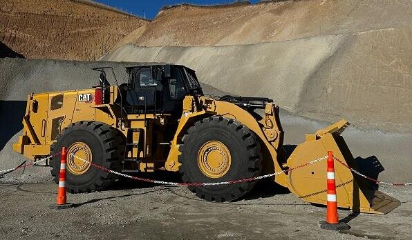 "Catepillar"a məxsus yeni mədən texnikaları təqdim edildi - Foto