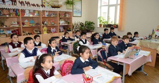 Bakı məktəbində dərsə gəlməyən şagirdlərlə bağlı AÇIQLAMA
