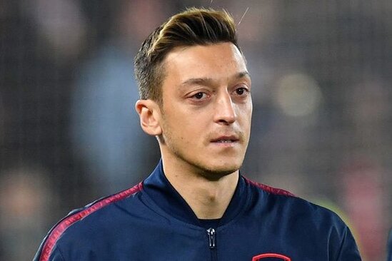 Mesut Özilin yeni komandası bəlli oldu