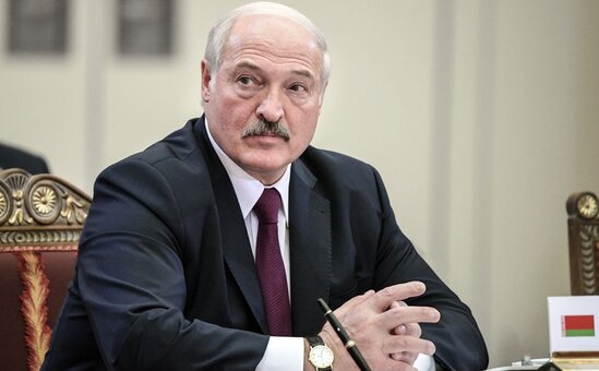 Lukaşenko Ukraynanı İTTİHAM ETDİ