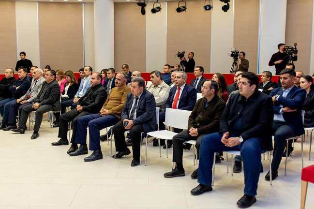 3 moduldan ibarət olan "Media Menecmenti" təlim proqramının üçüncü modulu keçirilib