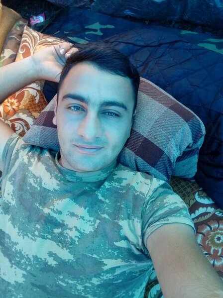 "Moskvada yaşayırdı, müharibəni eşidən kimi könüllü qatılıb şəhid oldu..."