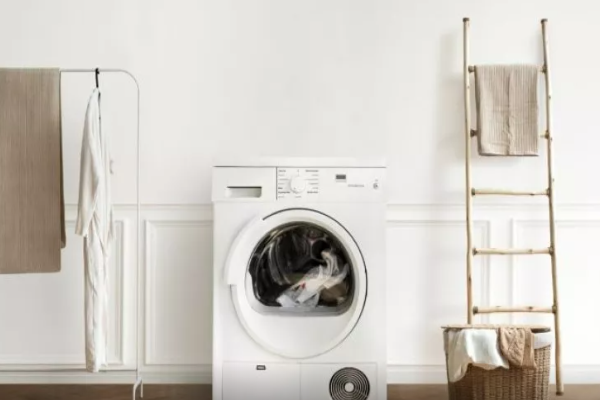 Paltaryuyan maşın işləyəndə duş qəbul etmək təhlükəlidir