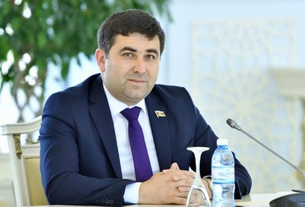 "Bu tarix xalqımızın azadlıq və müstəqillik uğrunda apardığı mübarizənin canlı salnaməsidir" - DEPUTAT