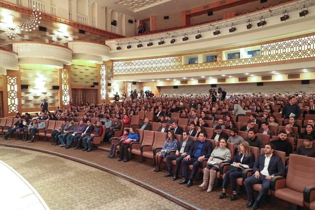 Arzu Əliyeva həyat yoldaşı ilə birgə təqdimatda - Fotolar