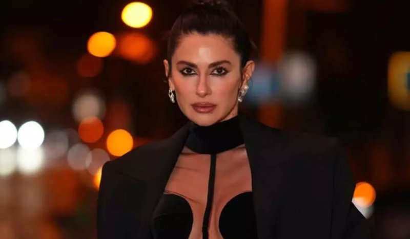 Nesrin Cavadzadə gecəyarısı xəstəxanada görüntüləndi - VİDEO