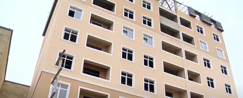 "FAM-88" MTK 42 mənzili 70-dən çox adama satıb! Şikayətlərə cavab verən YOXDU - VİDEO