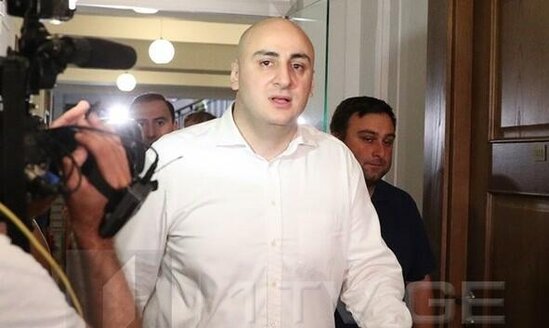 Saakaşvilinin partiyası böyük şəhərləri uduzdu - SİYAHI