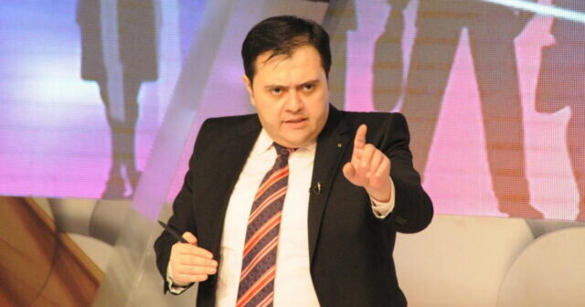 Təhsildə baş alıb gedən RÜŞVƏTXORLUQ: "Nazirliyin yanında olan "makler"lər..." – ŞOK RƏQƏMLƏR