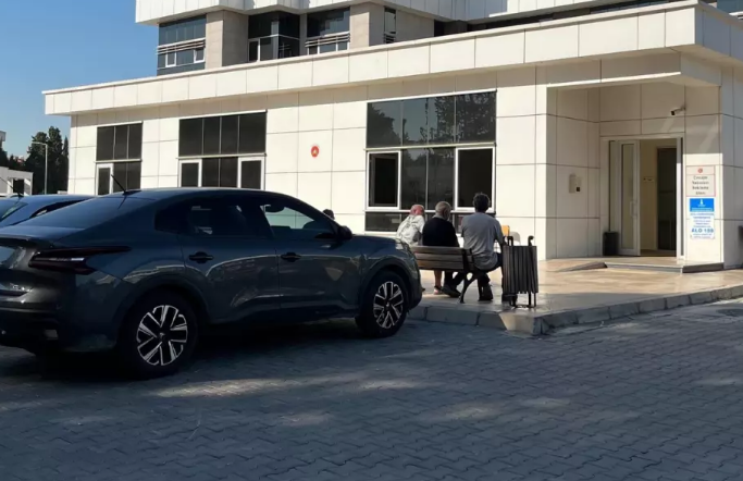 Keçmiş sevgilisini öldürüb intihar etdi