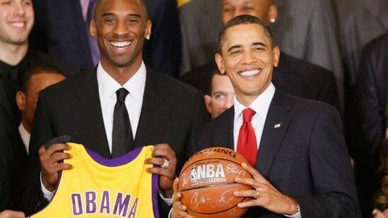 Obamanın basketbol maykası GÖZQAMAŞDIRAN QİYMƏTƏ satıldı
