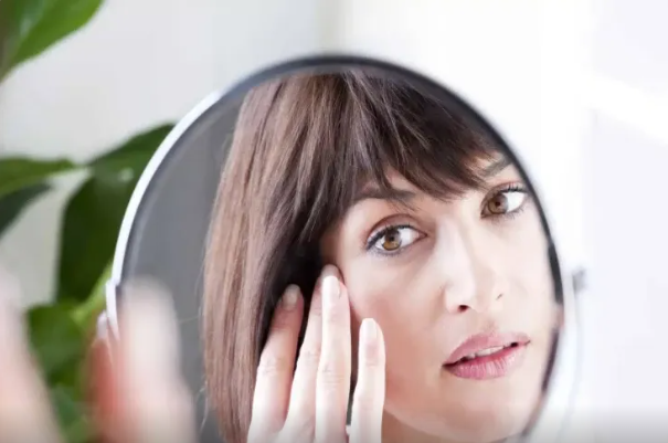 Öz üzünüzə baxın: nə üçün faydalı olduğu AÇIQLANDI