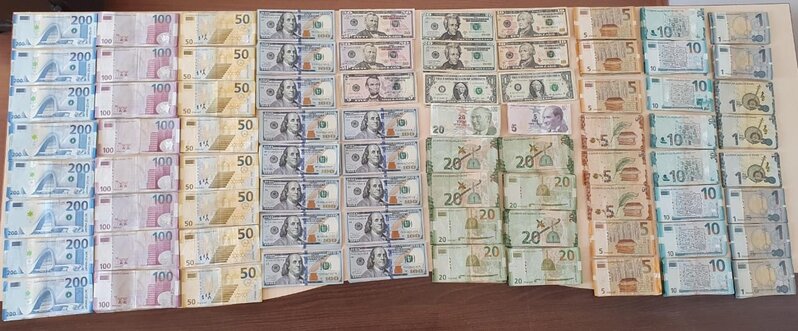 Evə kişi geyimində girib 45 min oğurladı (FOTO)