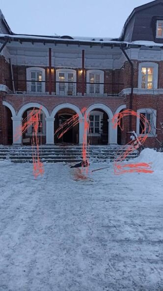 Monastırda partlayış - Yeniyetmə ağır yaralanıb - FOTO - VİDEO