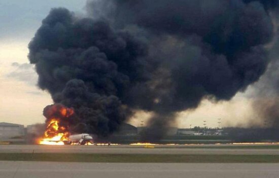 Təyyarə qəzaya uğradı: 12 yaralı