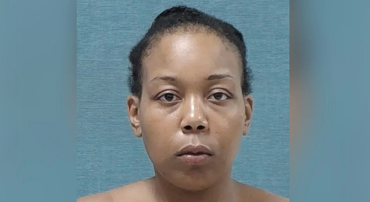 Pişiyi öldürdü, hamının gözü qabağında ÇİY-ÇİY YEDİ