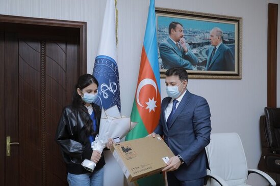 Polad Həşimovun qızına əlavə təqaüd ayrıldı - FOTO