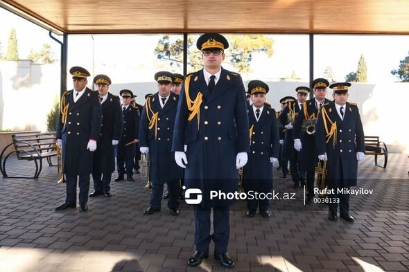 Polad Həşimov doğum günündə məzarı başında yad edildi - FOTO