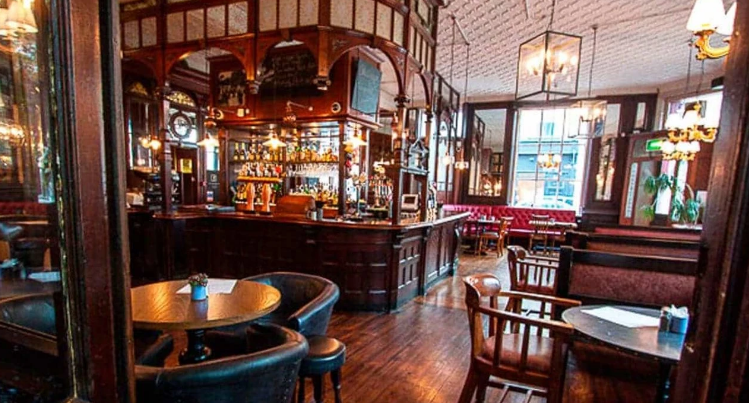 Pabların sayı ARTMAQDADIR: Yeniyetmələrə necə nəzarət edək?