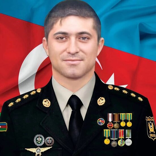 Qələbəsini şəhid qardaşına həsr etdi - FOTOLAR