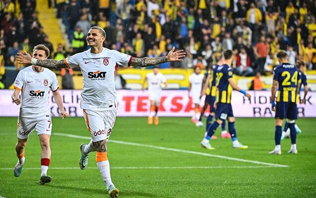 "Qalatasaray" çempion!