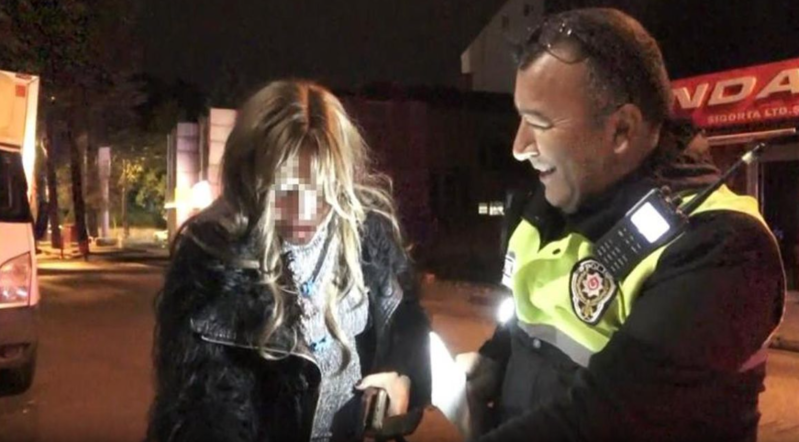 Sərxoş sürücü ona yazılan cəriməni bəyənmədi: "Bu azdır" - VİDEO