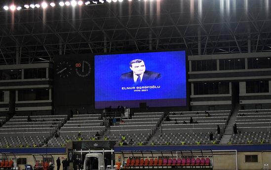 "Qarabağ"ın oyunundan əvvəl Elnur Əşrəfoğlu anıldı