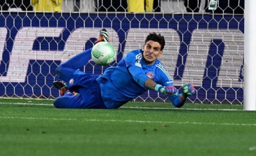 "Fənərbağça"nın penaltilərini çıxaran qapıçının SİRRİ: Atası oyundan əvvəl…