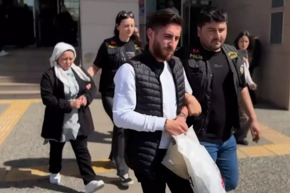 Eşq yaşayan qayınana və kürəkən həbs edildi