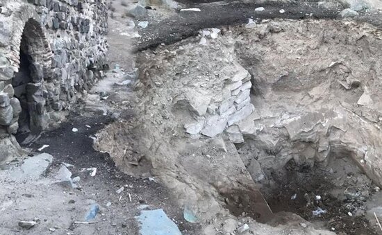 Qızıl tapmaq məqsədilə tarixi abidəni sökmək istədilər - FOTOLAR