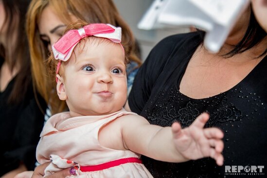 Körpəsi ilə azadlığa çıxan qadın: "Bir də bura gəlmərəm..." - HƏYAT HEKAYƏTİ