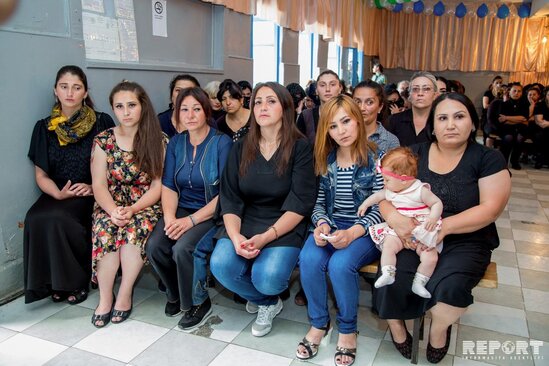 Körpəsi ilə azadlığa çıxan qadın: "Bir də bura gəlmərəm..." - HƏYAT HEKAYƏTİ