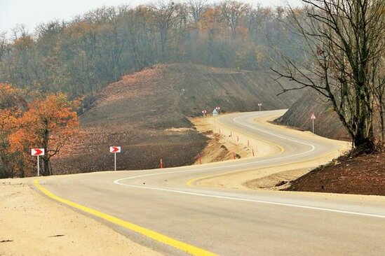 Açılışı olan Zəfər yolunun yeni görüntüləri - FOTO