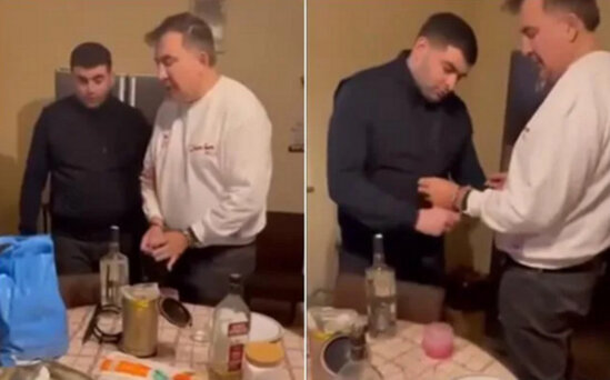 Saakaşvilinin Tbilisidə saxlanılmasının görüntüləri yayılıb