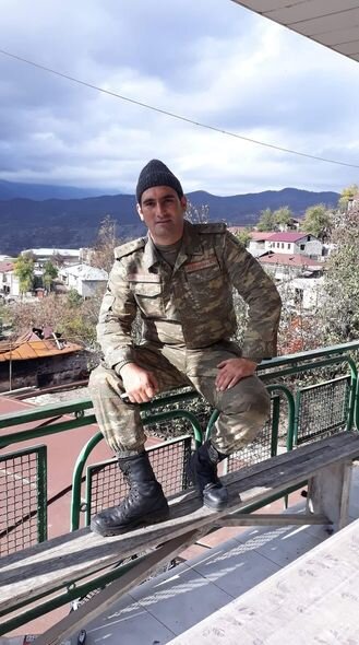 Azərbaycan Ordusunun kapitanı torpağa tapşırıldı - YENİLƏNİB + FOTO