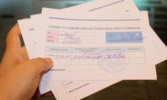 Saxta COVID-19 pasportuna görə vəzifəli şəxslərə cinayət işi açıldı