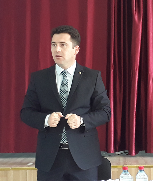 Bu kəndin uşaqları birinci sinfə gedə bilmədi – TƏHSİLDƏ RƏZALƏT