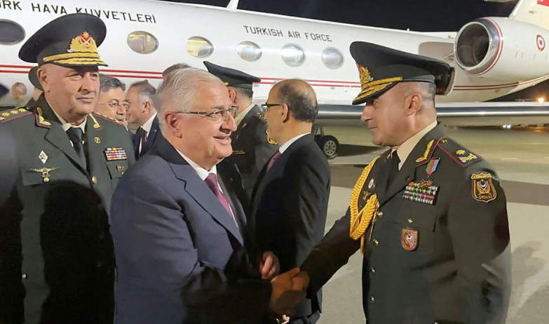 Türkiyənin hərbi rəhbərliyi Bakıda səfərdədir