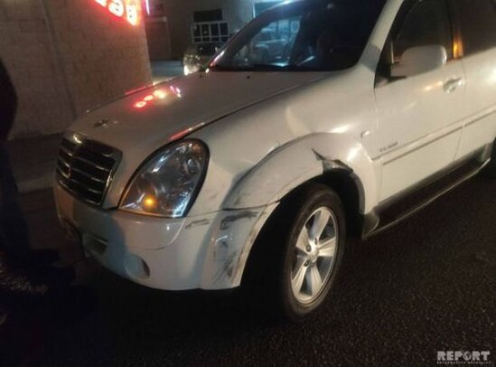 Babək prospektində iki avtomobil toqquşdu - FOTO